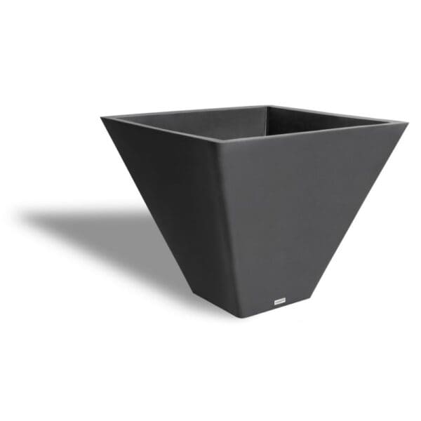 Metropolitan Tapered Self Watering Planter