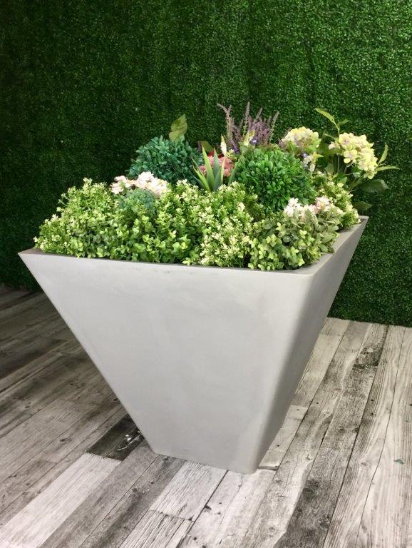 Rooftop patio planters